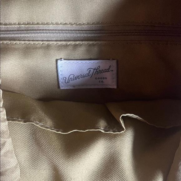 Universal Thread Drawstring Backpack with Copper Detail - Picture 4 of 5